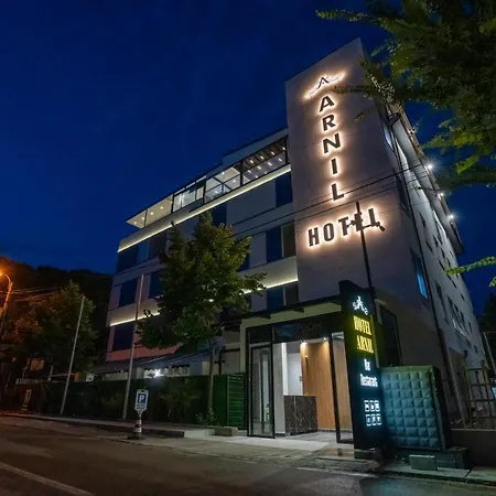 Hotel Arnil 4*